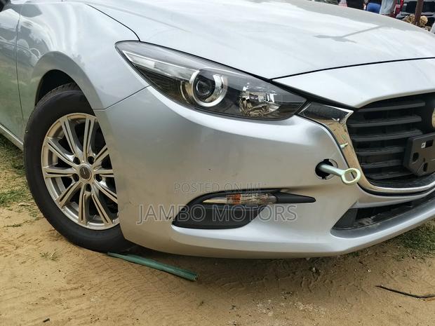 Mazda Axela 2018 Silver