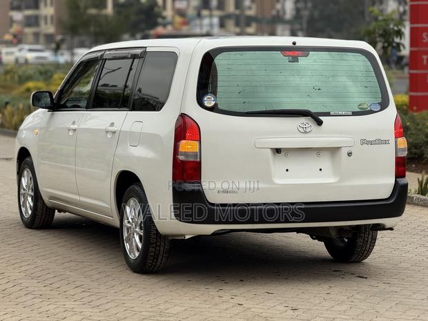 Toyota Probox 1.3 DX 2WD 2020 Pearl