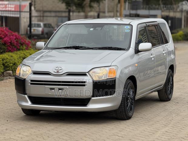 Toyota Succeed 2020 Silver