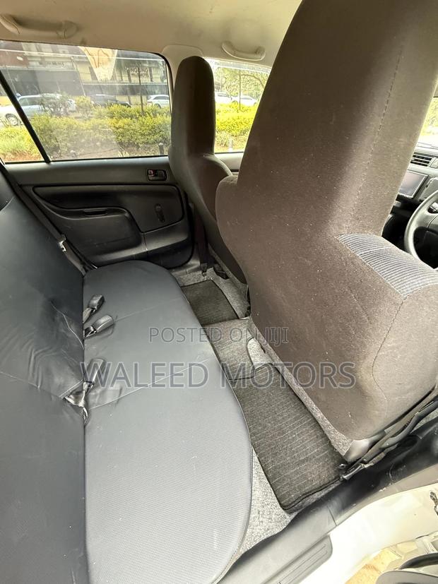 Toyota Probox 1.3 DX 2WD 2020 Pearl