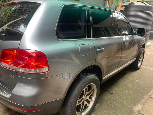 Volkswagen Touareg 3.2 Automatic 2006 Gray