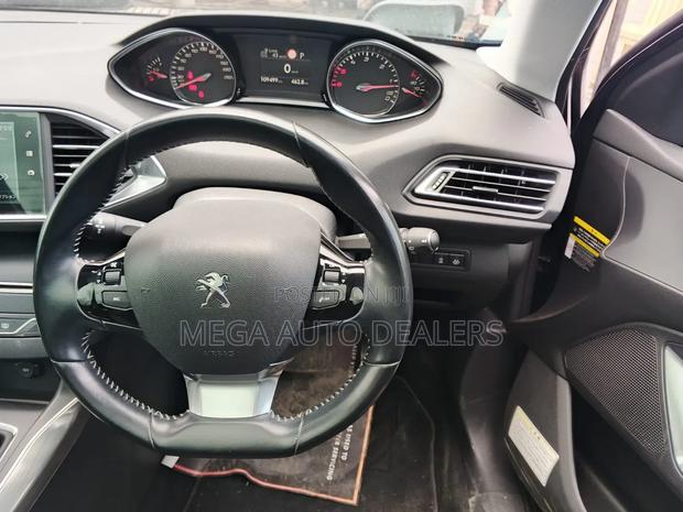 Peugeot 308 2018