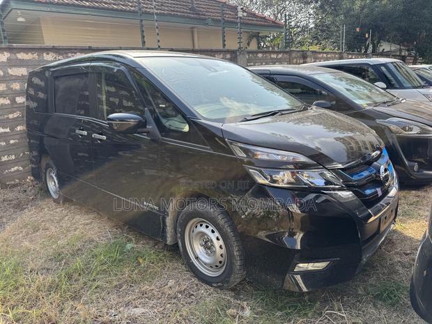 Nissan Serena 2019 Black