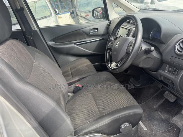 Mitsubishi EK Wagon 2019 Silver