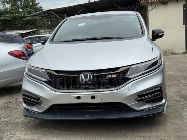 Honda Jade 2019 Silver