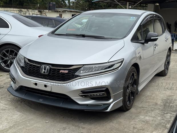 Honda Jade 2019 Silver
