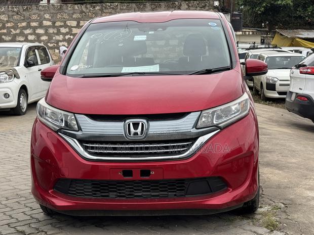 Honda Freed 2019 Red
