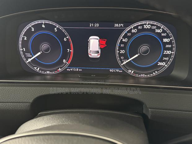 Volkswagen Golf 1.4T SE FWD 2019 Gray