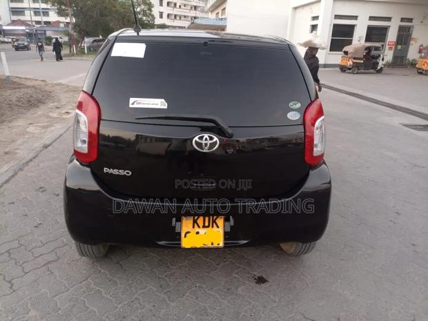 Toyota Passo 2015 Black
