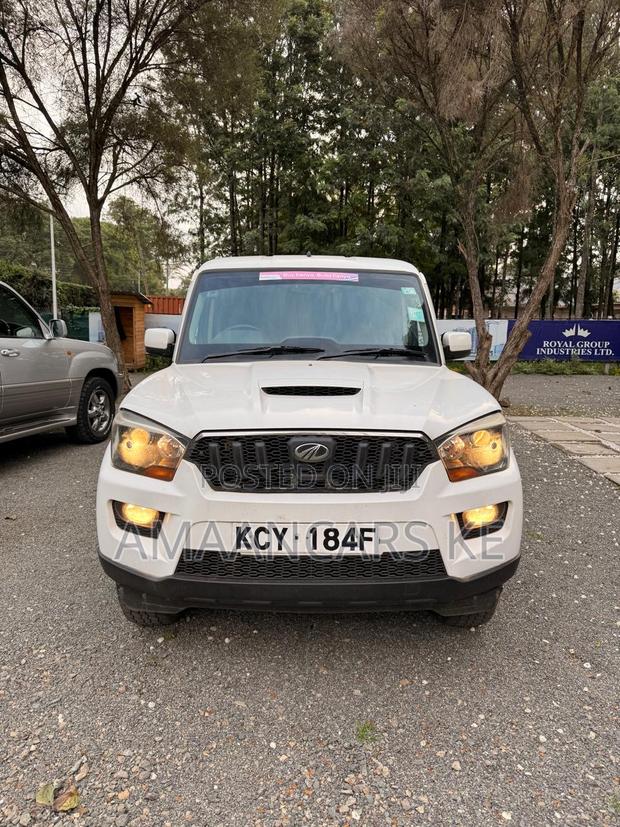 Mahindra Scorpio 2020 White