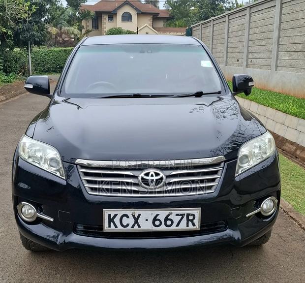 Toyota Vanguard 2012 Black