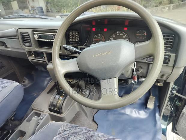 Toyota Land Cruiser Prado 2000 Teal