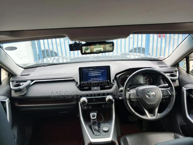 Toyota RAV4 2018