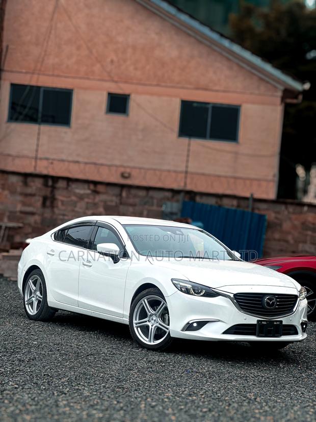 Mazda Atenza 2018 White