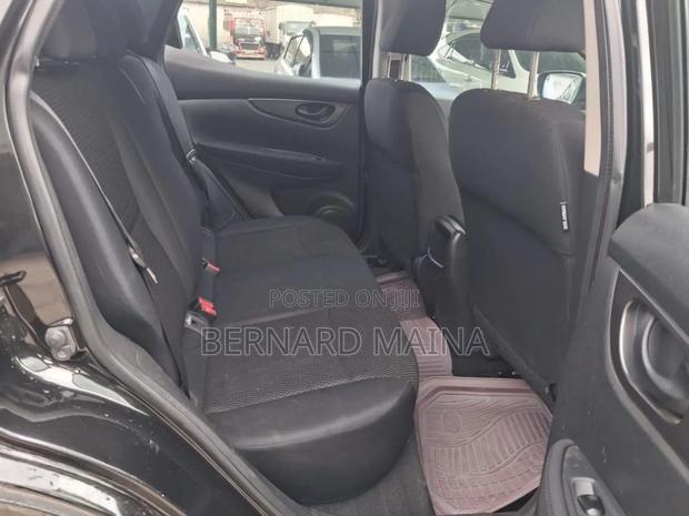 Nissan Qashqai 2014 Black