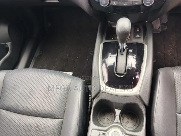 Nissan X-Trail 2018 White