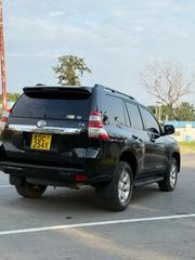 Toyota Land Cruiser Prado 2014 Black for sale