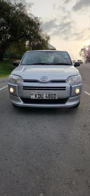 Toyota Probox 2018 White for sale