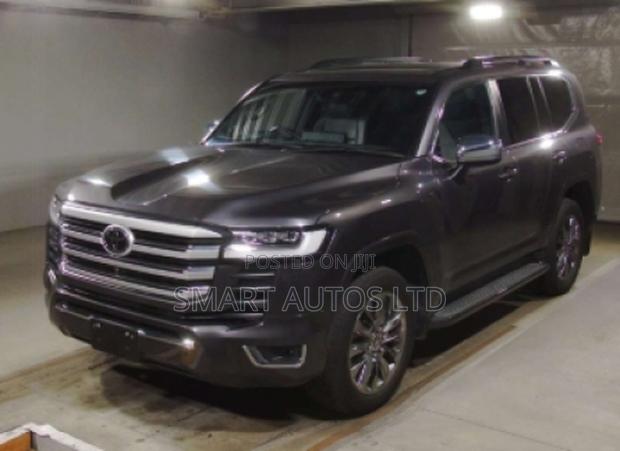 Toyota Land Cruiser 3.5 Petrol 4WD 2022 Gray
