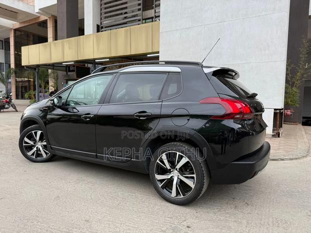 Peugeot 2008 1.2 PureTech (130 Hp) 2018 Black