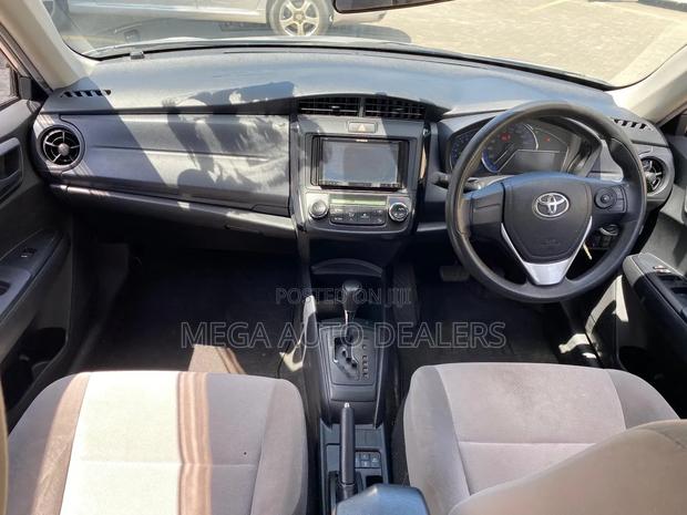 Toyota Axio 2018 Gray