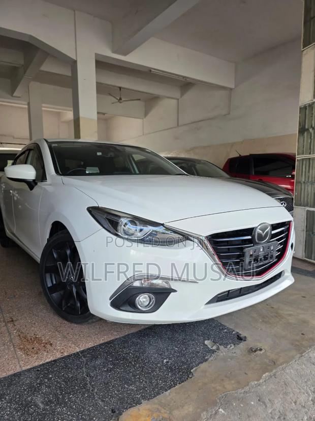 Mazda Axela 2016 White