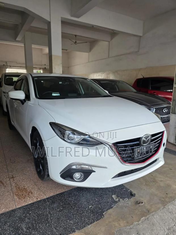Mazda Axela 2016 White