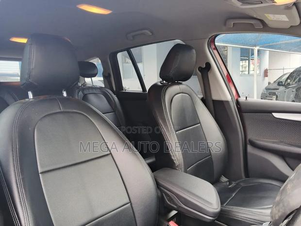 BMW 218i 2018 Red