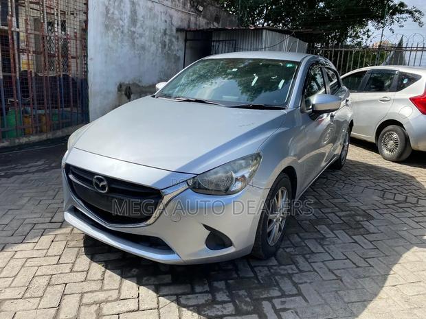 Mazda Demio 2018 Gray