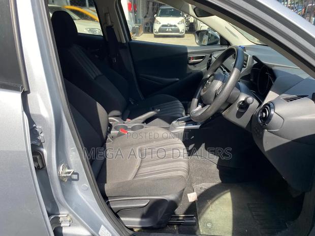 Mazda Demio 2018 Gray