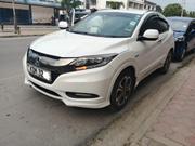 Honda Vezel 2013 White for sale