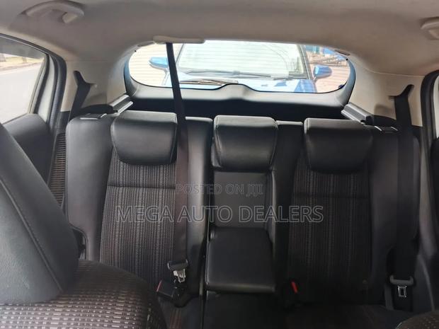 Honda Vezel 2013 White