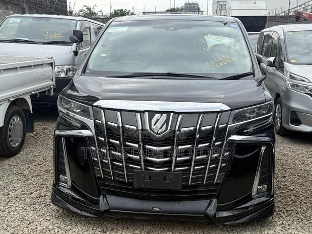 Toyota Alphard 2.5 Petrol FWD 2018 Black