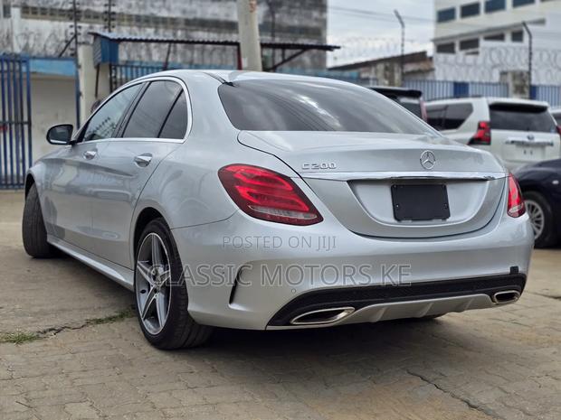 Mercedes-Benz C200 2018 Silver