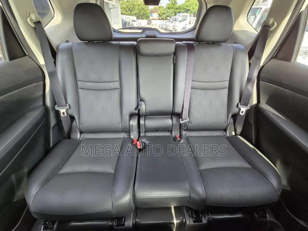Nissan X-Trail 2018 White