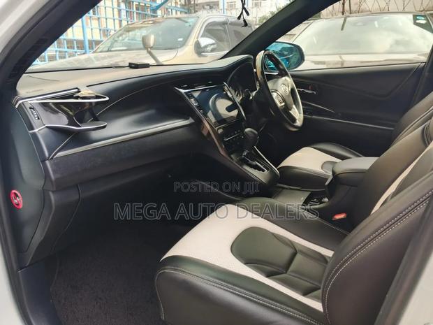 Toyota Harrier 2018 White