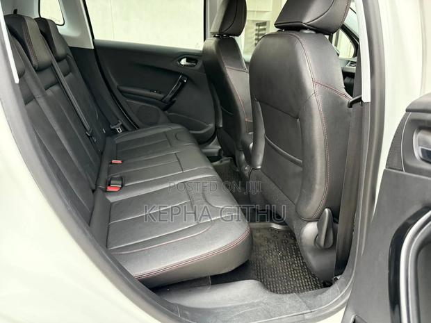 Peugeot 2008 1.2 PureTech (130 Hp) 2020 Pearl