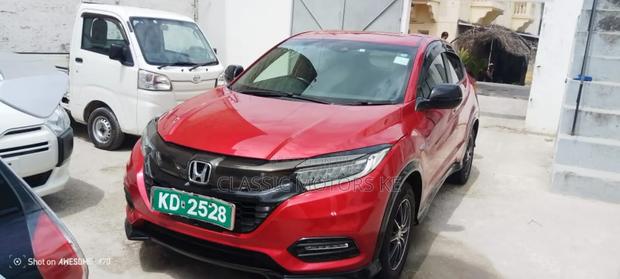 Honda Vezel 1.5 Hybrid 2WD 2019 Red