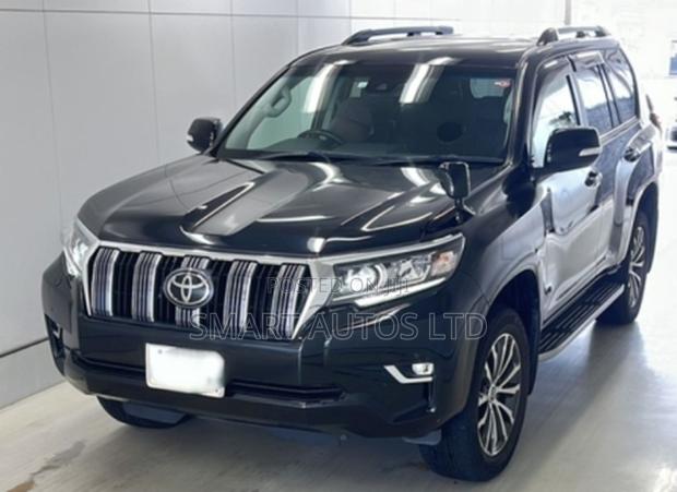 Toyota Land Cruiser Prado 2.8 2020 Matt Black
