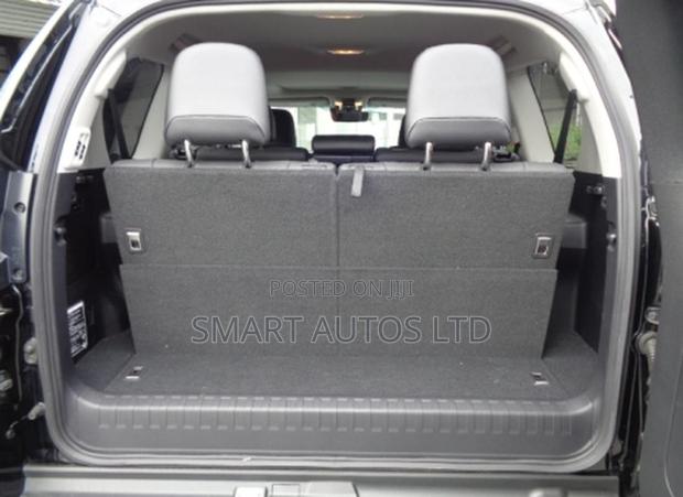 Toyota Land Cruiser Prado 2.8 2020 Matt Black
