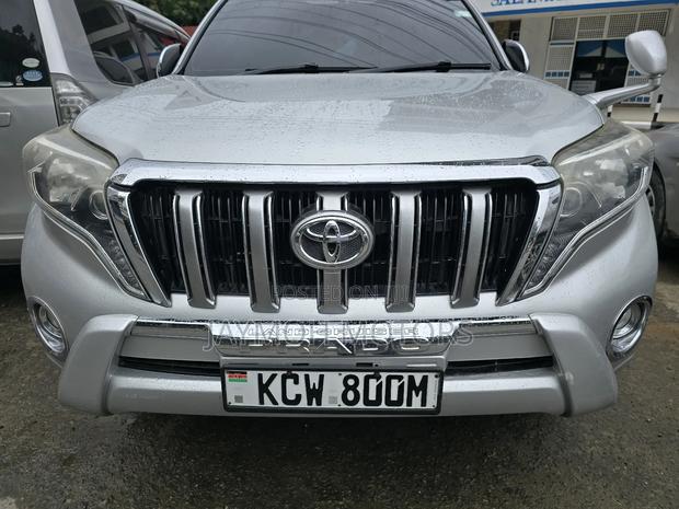 Toyota Land Cruiser Prado 2015 Silver
