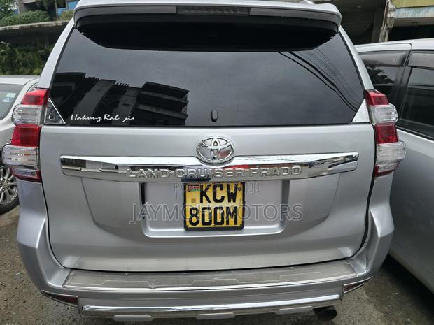 Toyota Land Cruiser Prado 2015 Silver