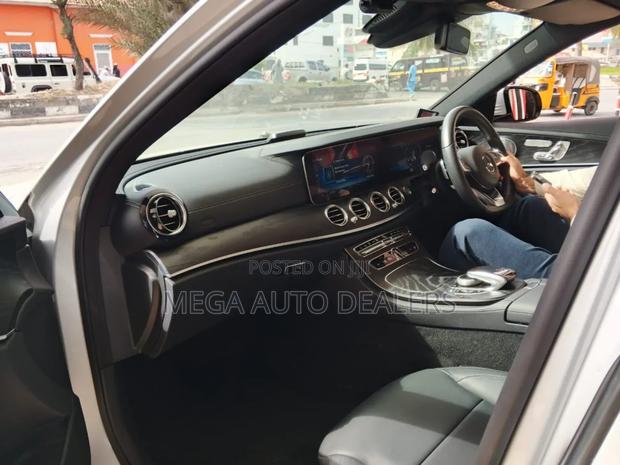Mercedes-Benz E250 2018 Silver