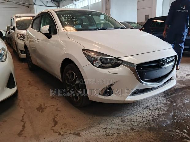 Mazda Demio 2018 White