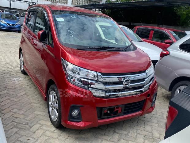 Nissan Dayz 2018 Red