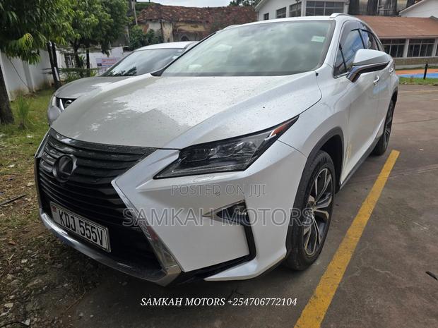 Lexus RX 2019 White