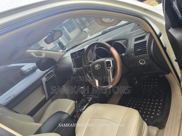 Toyota Land Cruiser Prado 2014 White