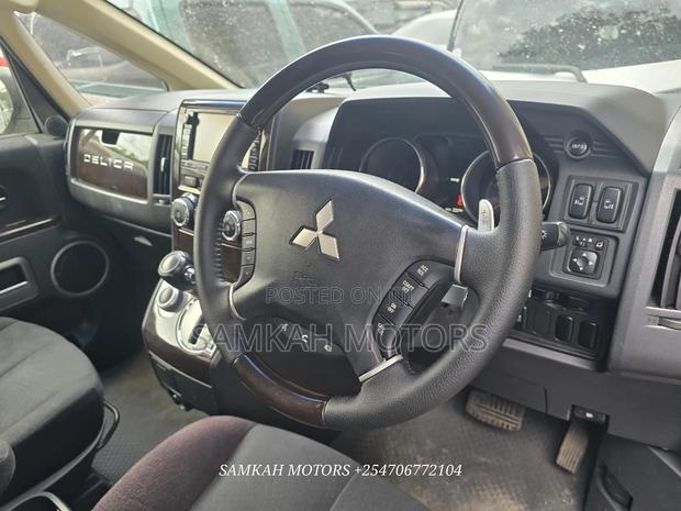 Mitsubishi Delica 2017 Black