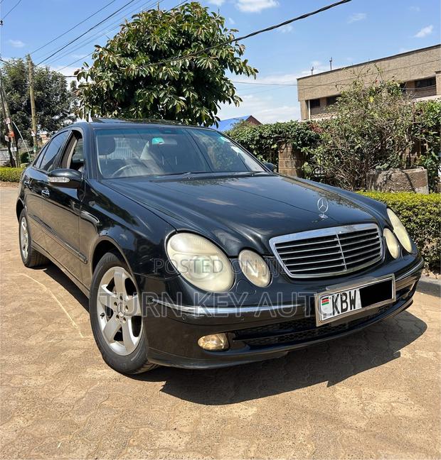 Mercedes-Benz E350 Base 4Matic Sedan AWD (3.5L 6cyl 5A) 2006 Black