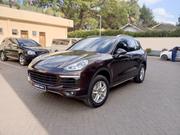 Porsche Cayenne 2016 Brown for sale